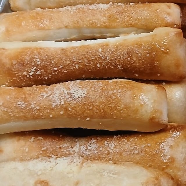 1 Bread Stick.