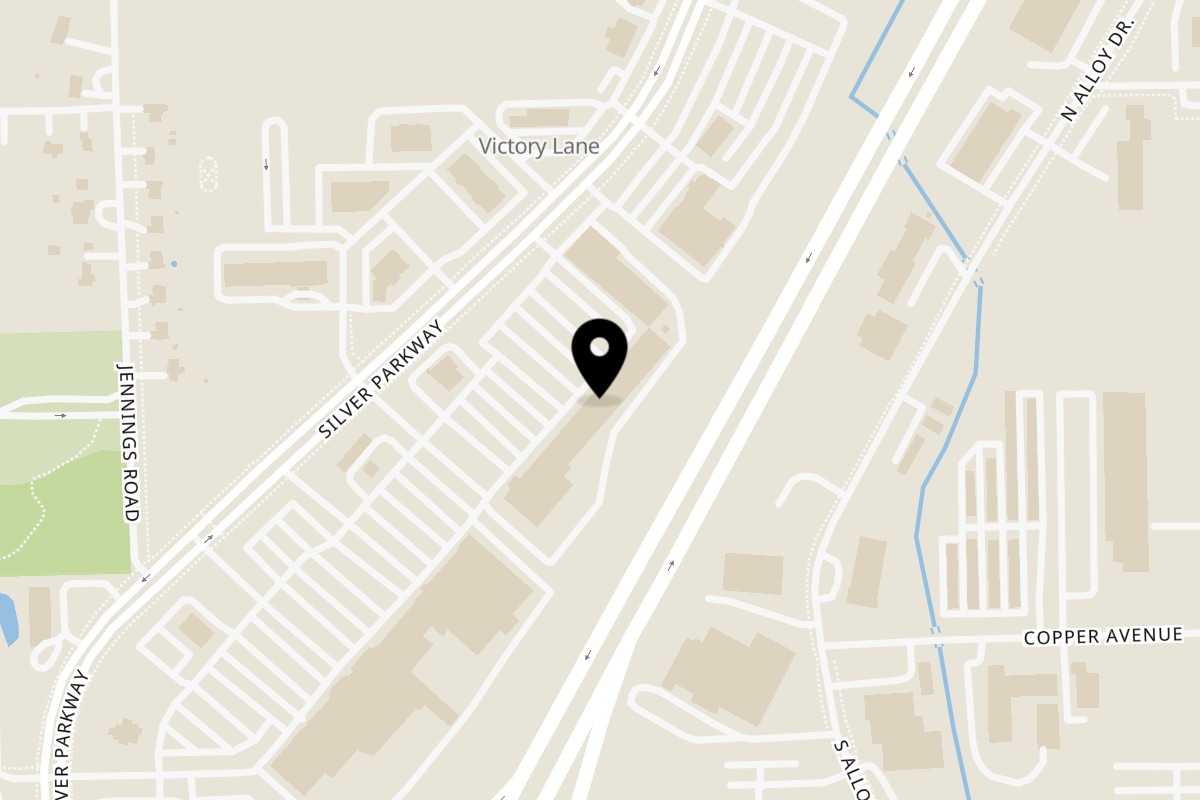 Map showing the location of Hippo's Chicken, Pizza, Ribs & Fish on 17225 Silver Parkway in Fenton